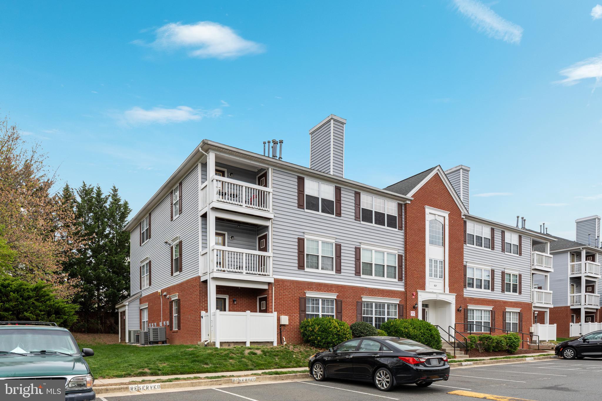 631 Constellation Sq SE #A
