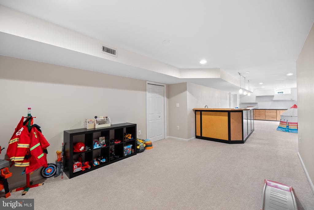 46568 HAMPSHIRE STATION DRIVE