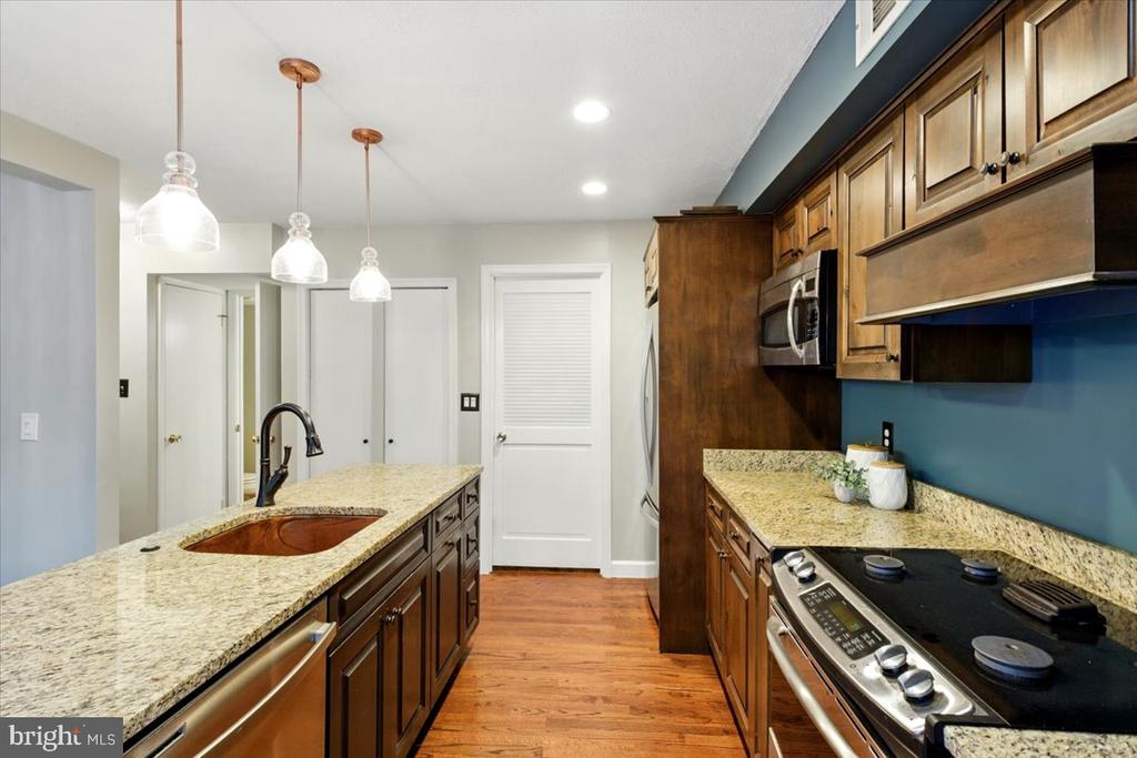 123 Evergreen St