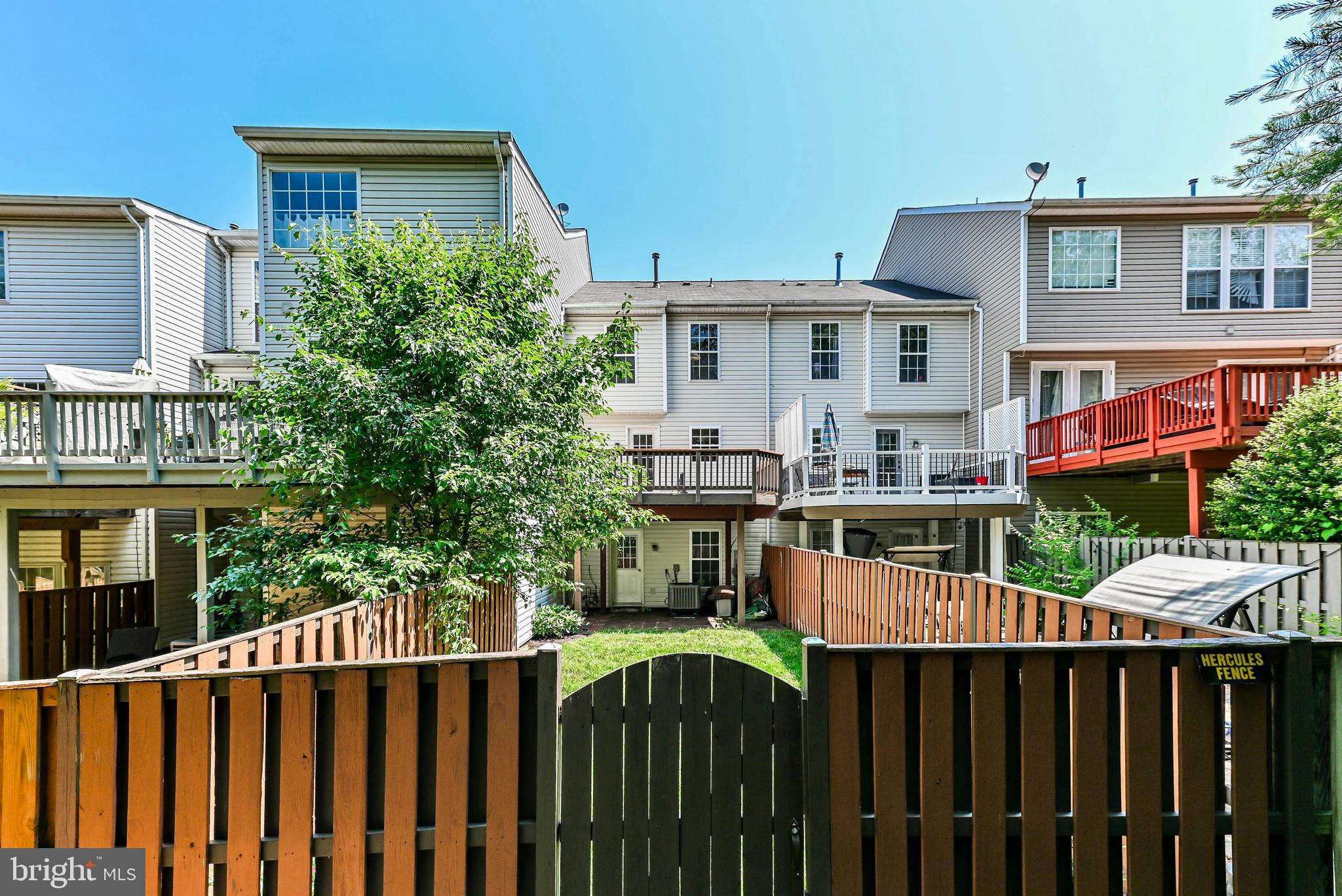 45741 SMOKETREE TERRACE