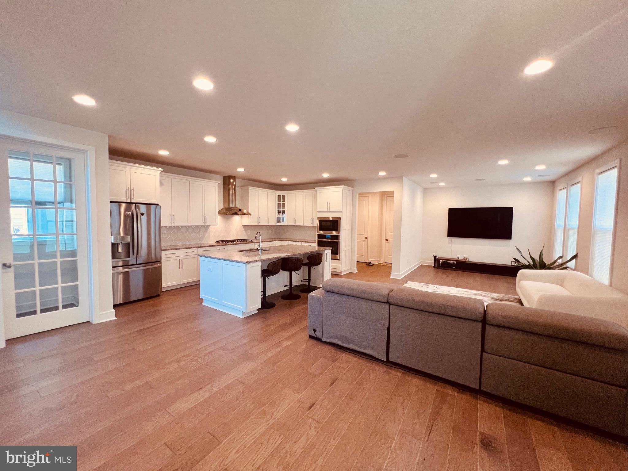 23031 GLENWOOD HEIGHTS CIR