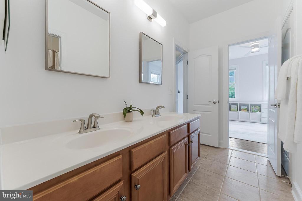 43600 Habitat Cir