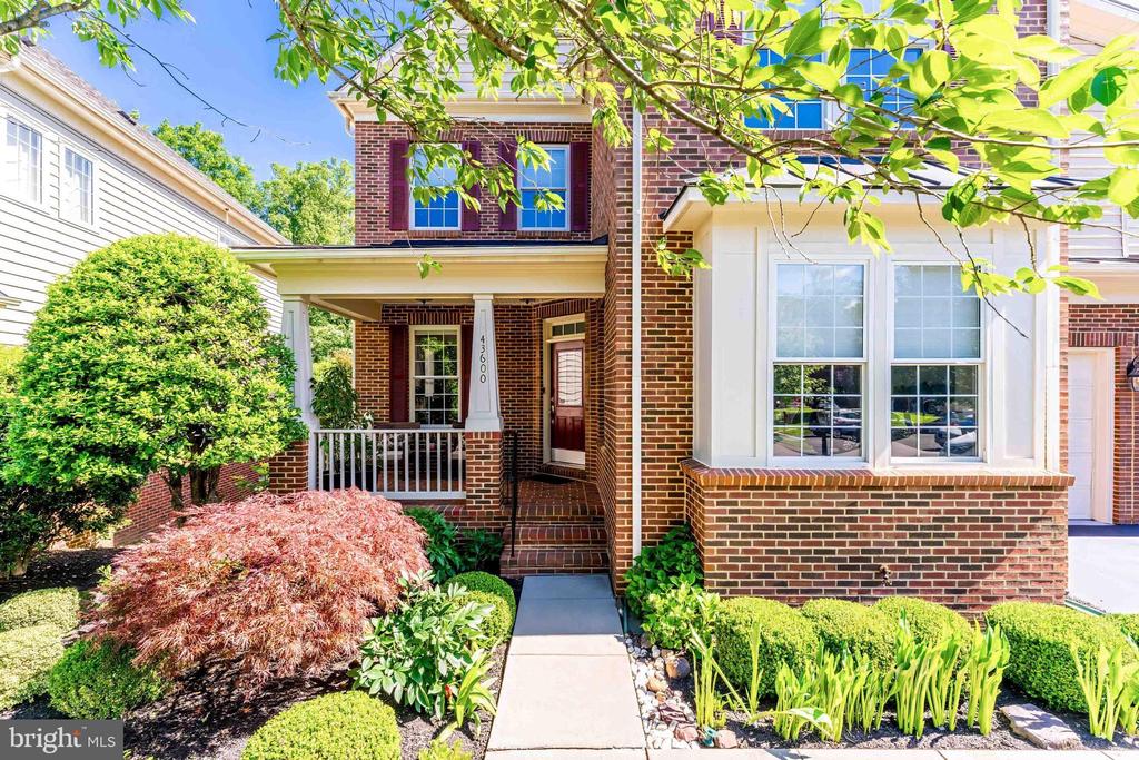 43600 Habitat Cir