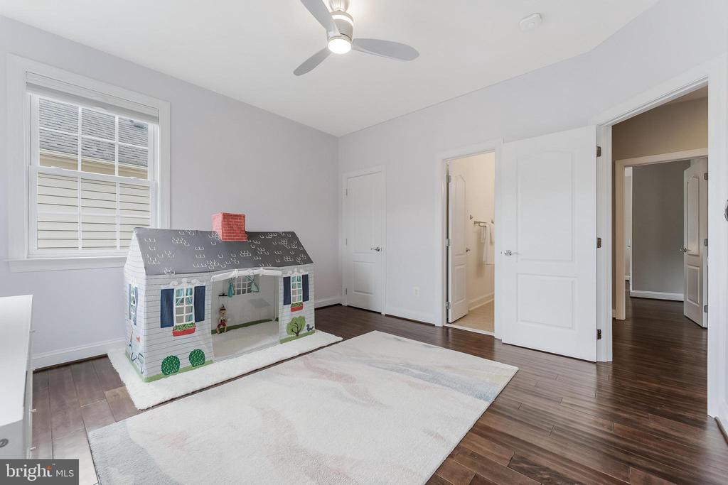 43600 Habitat Cir