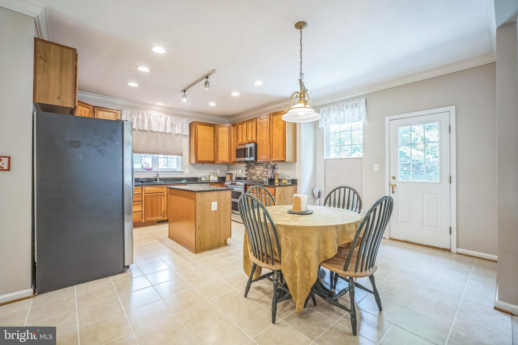 35540 COLLINGTON DRIVE