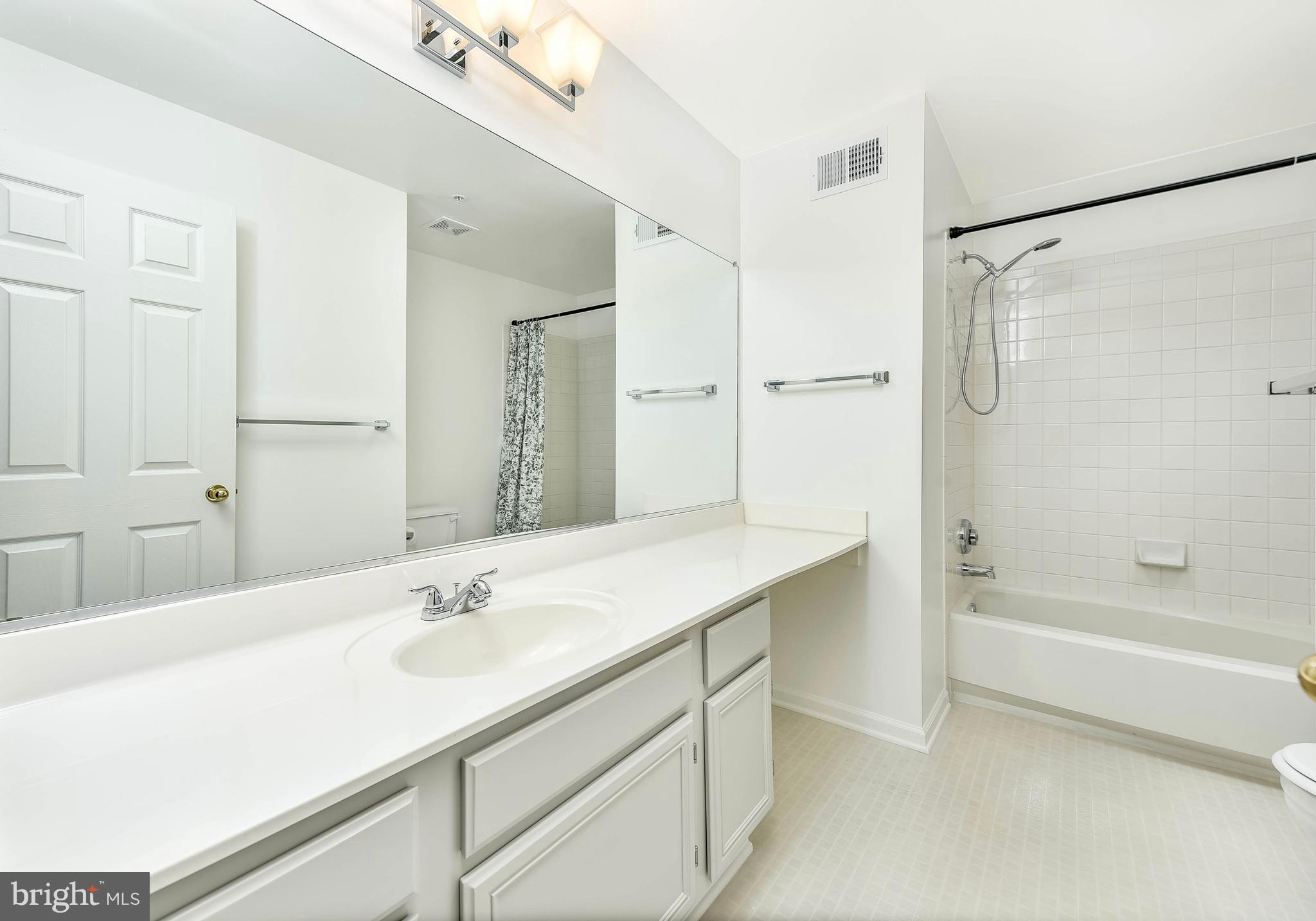 46588 DRYSDALE TERRACE 302