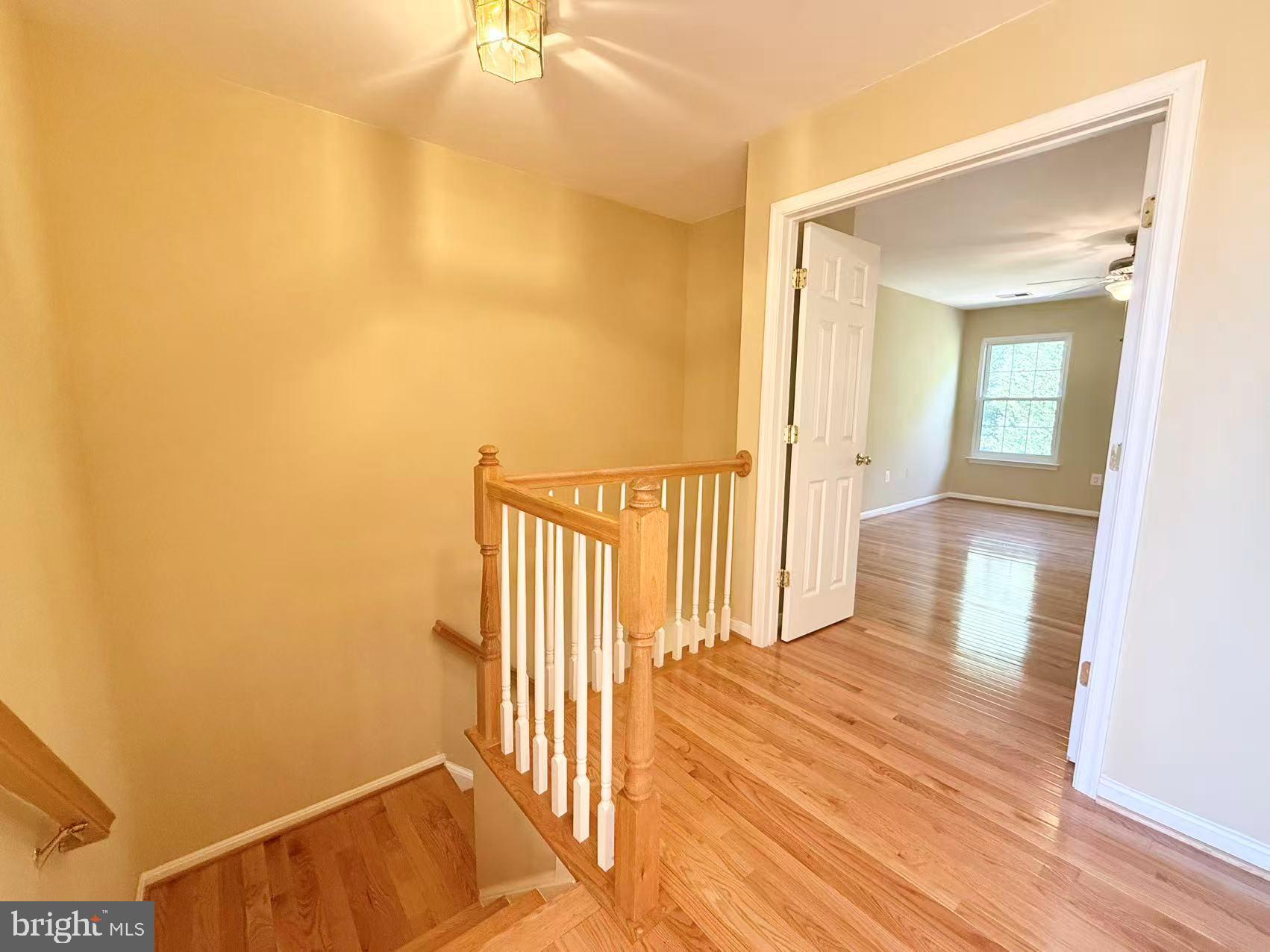 18489 SIERRA SPRINGS SQUARE