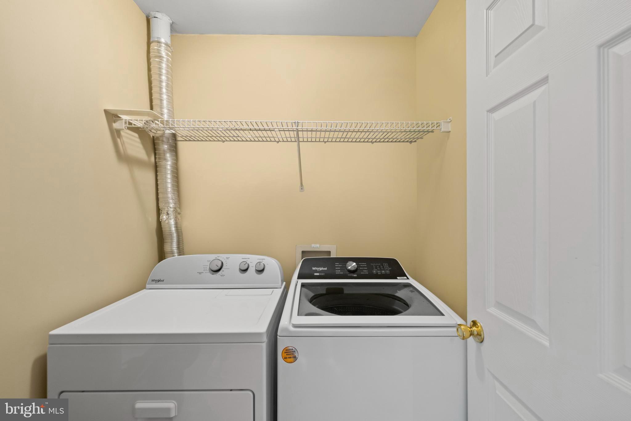 18489 SIERRA SPRINGS SQUARE