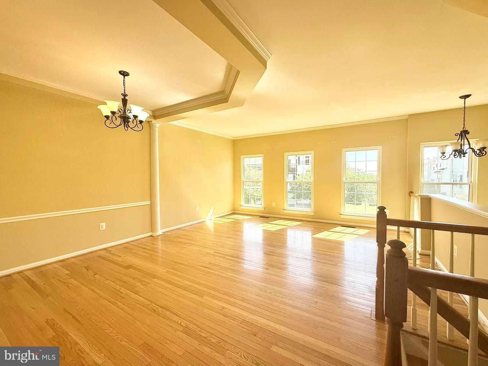 18489 SIERRA SPRINGS SQUARE