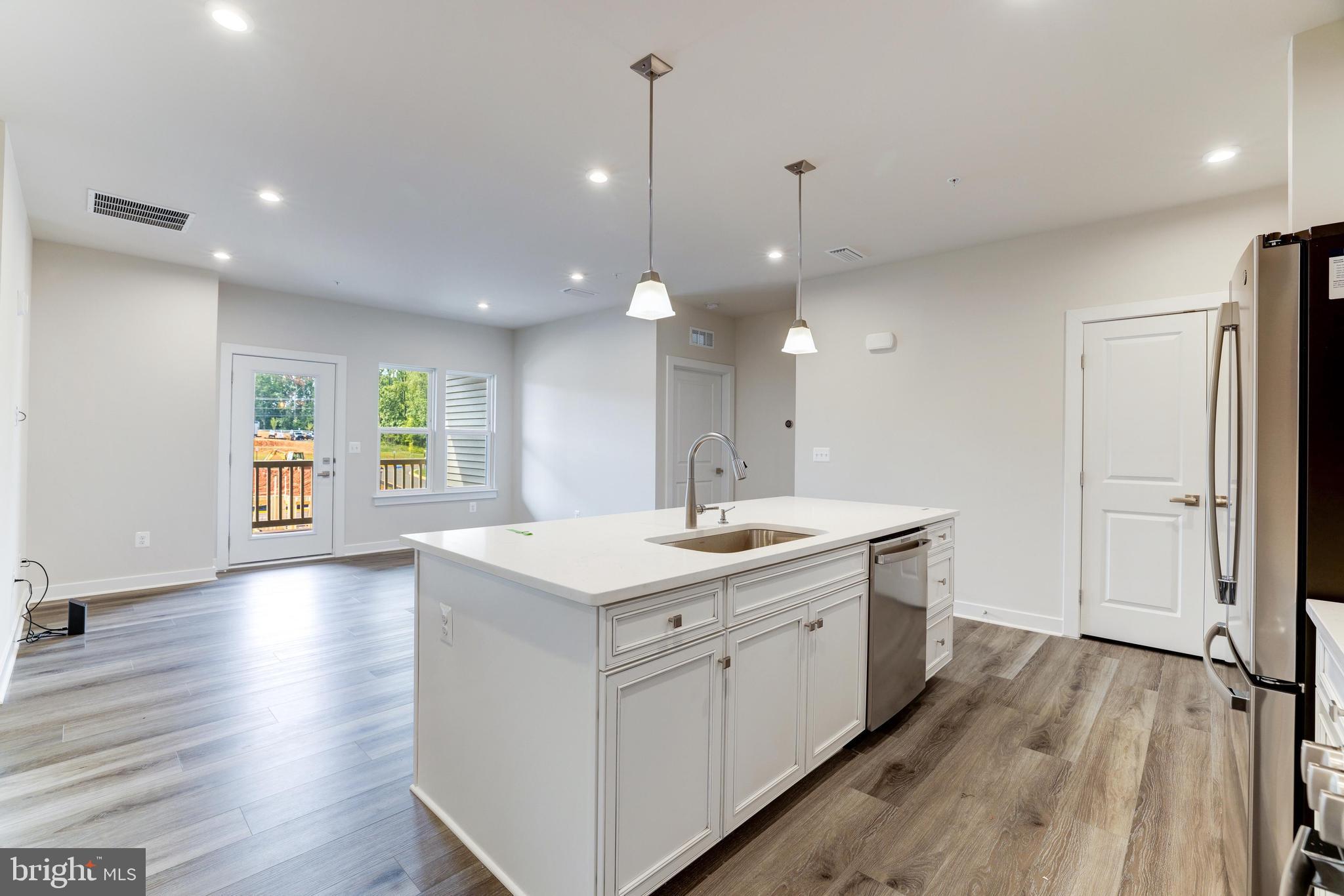 46270 MOUNT ALLEN TERRACE 403