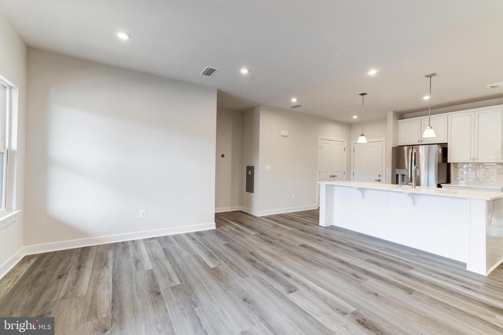 46270 MOUNT ALLEN TERRACE 403