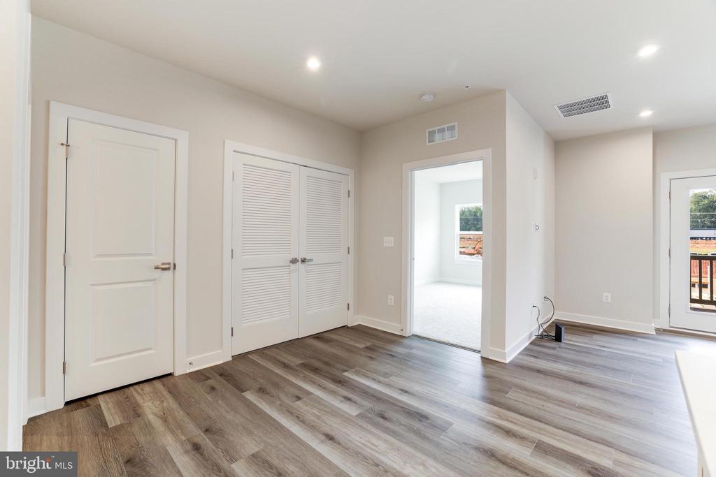 46270 MOUNT ALLEN TERRACE 403