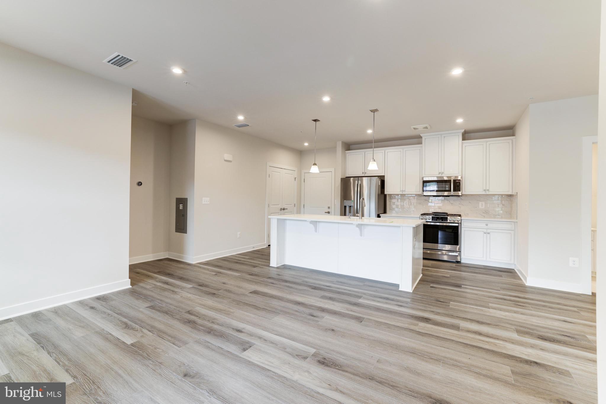 46270 MOUNT ALLEN TERRACE 403