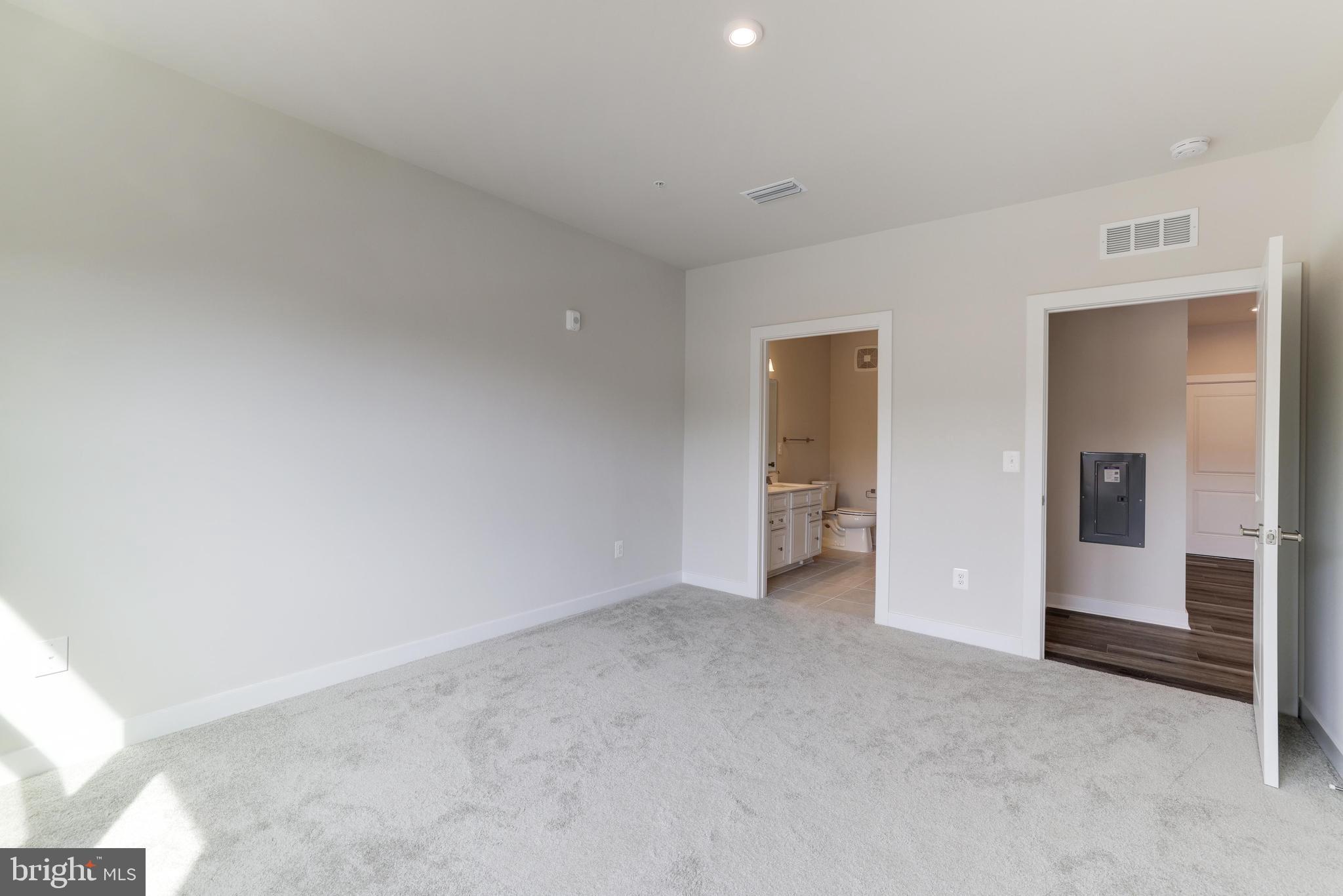 46270 MOUNT ALLEN TERRACE 403
