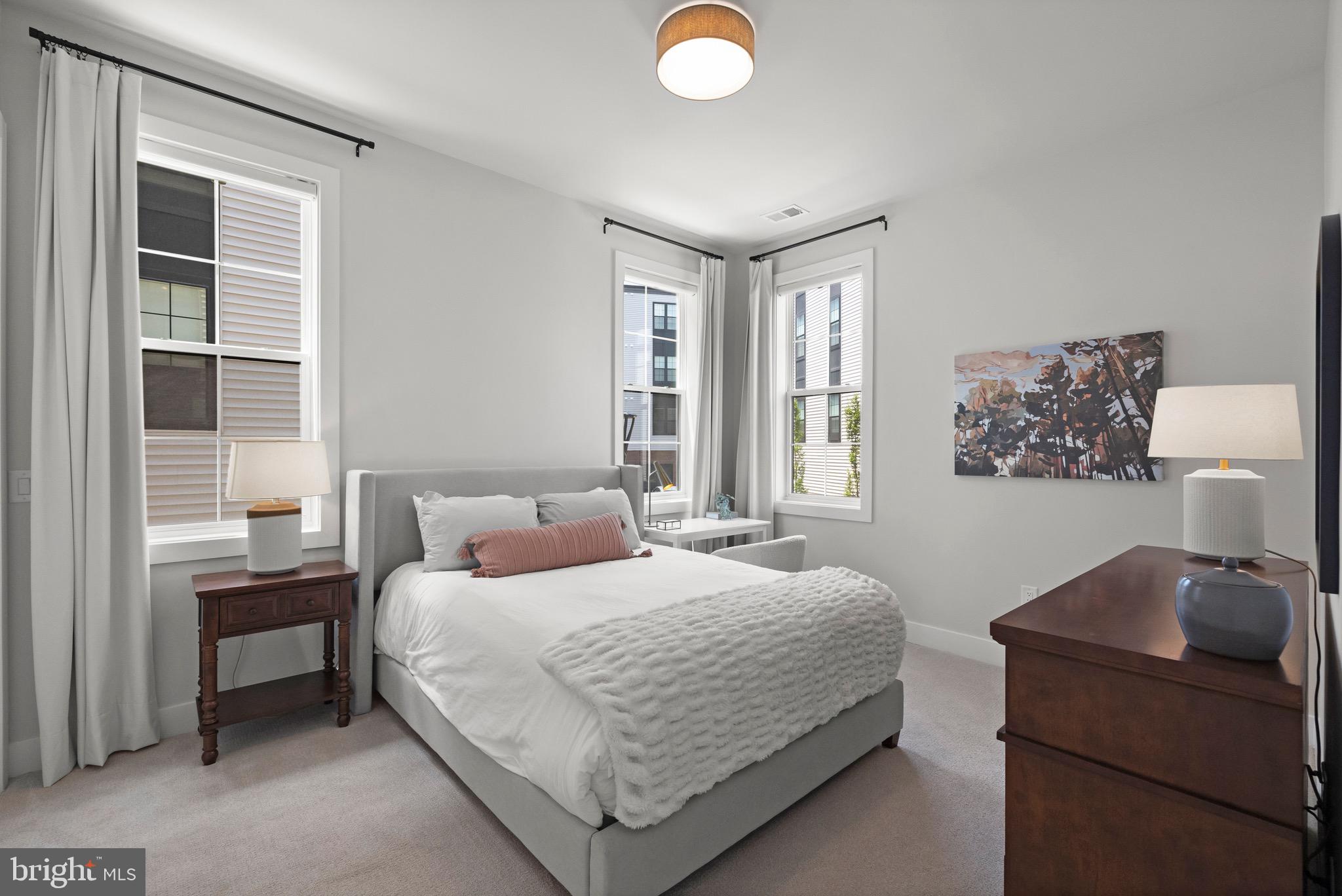 43442 CROSON LANE 100