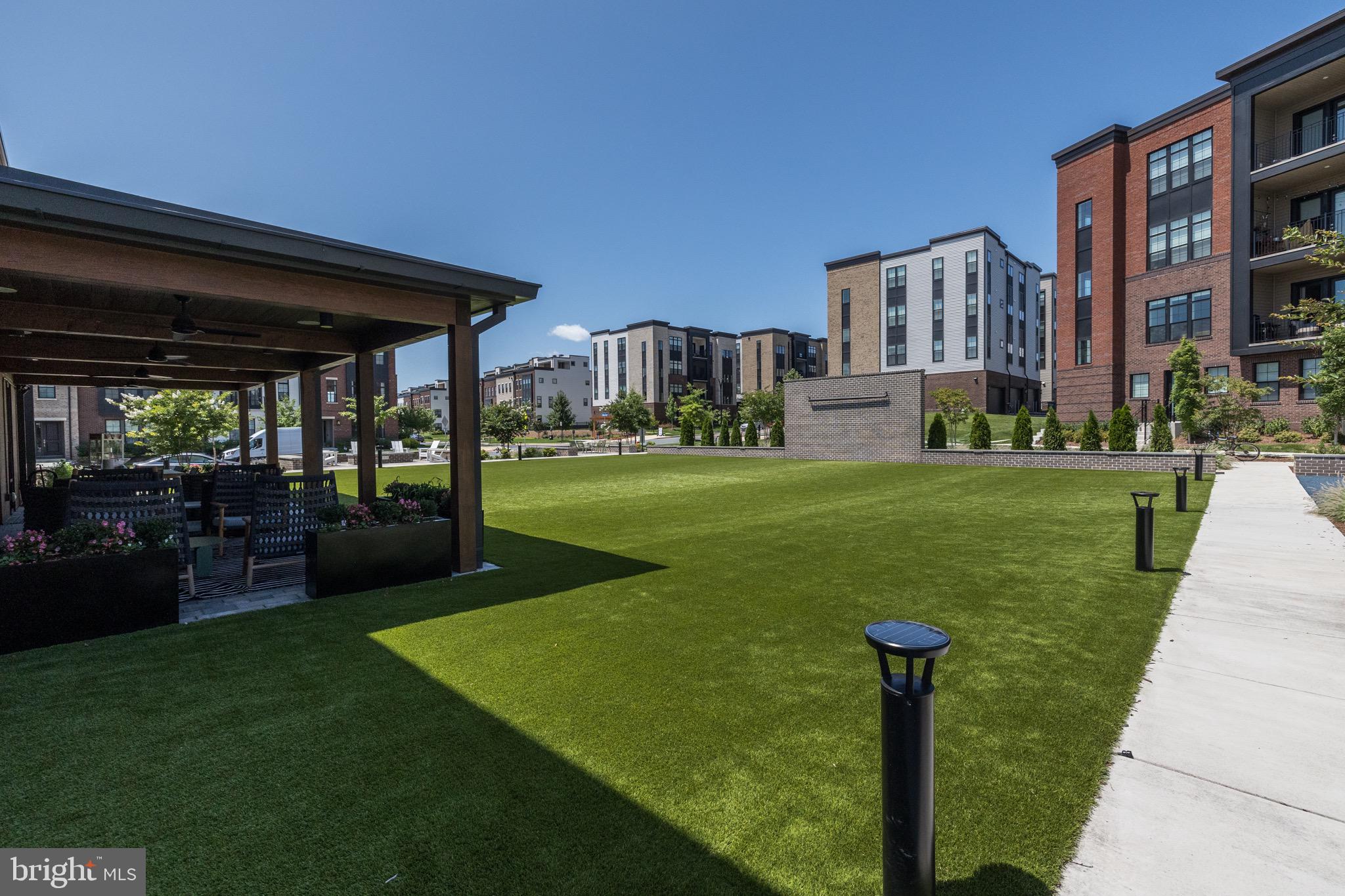 43442 CROSON LANE 100