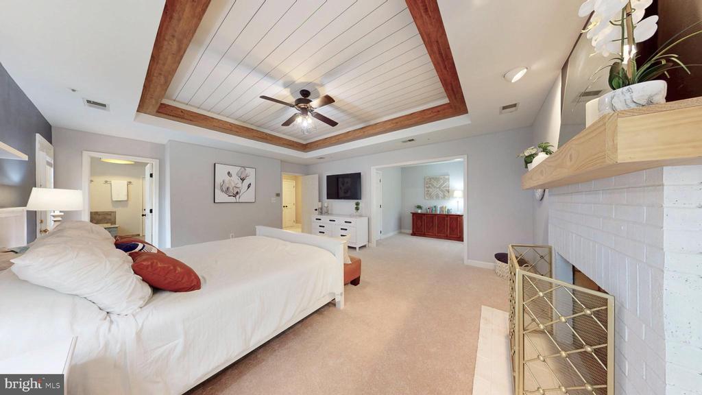 126 LAKE DRIVE