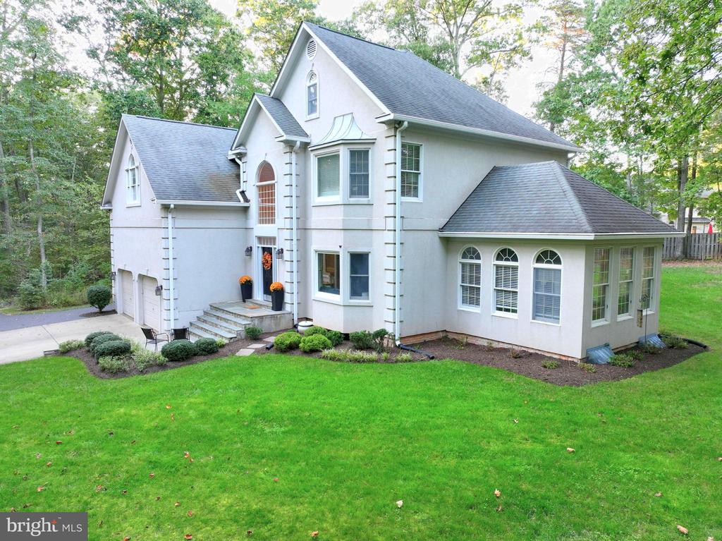126 LAKE DRIVE