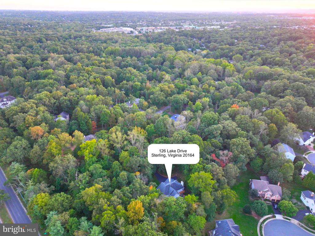 126 LAKE DRIVE