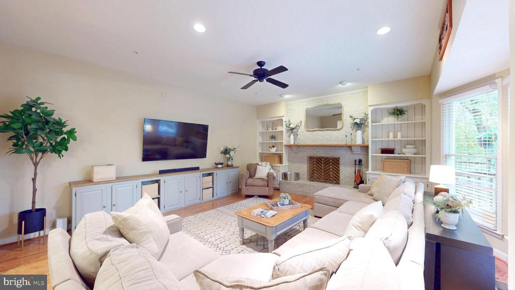 126 LAKE DRIVE
