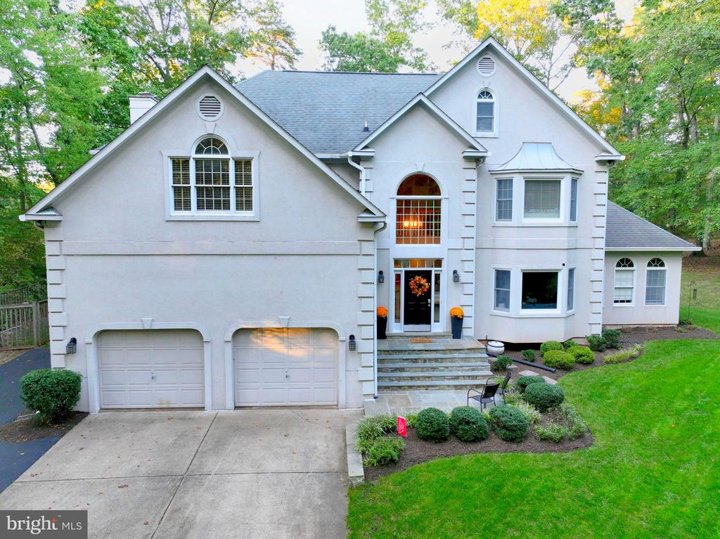 126 LAKE DRIVE