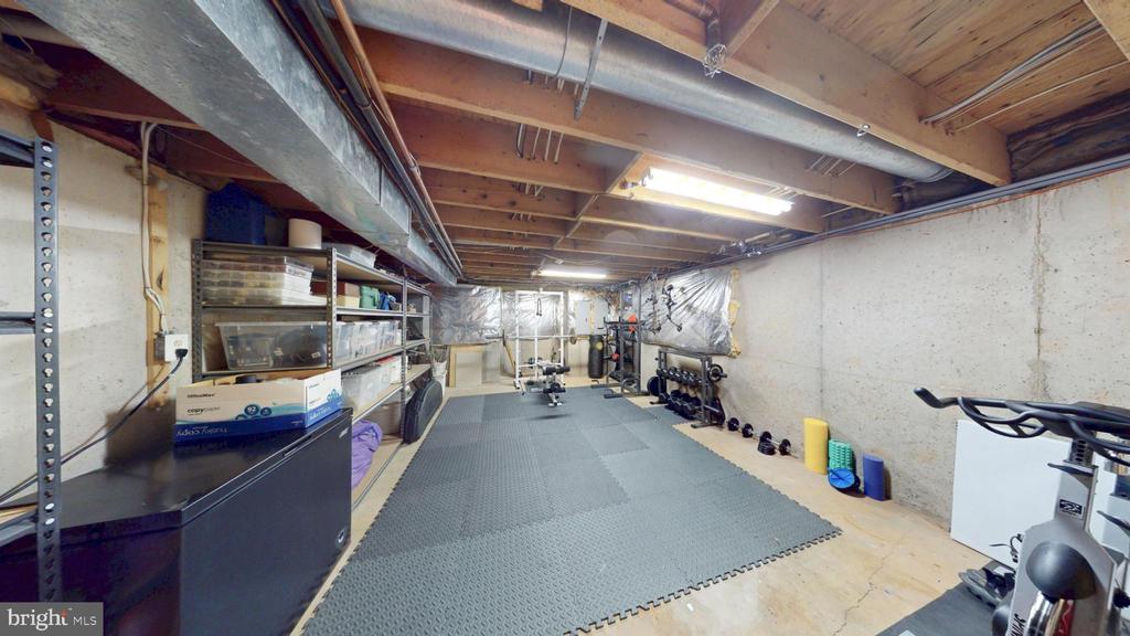 126 LAKE DRIVE