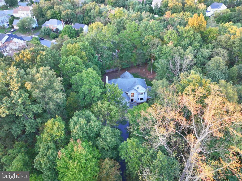 126 LAKE DRIVE