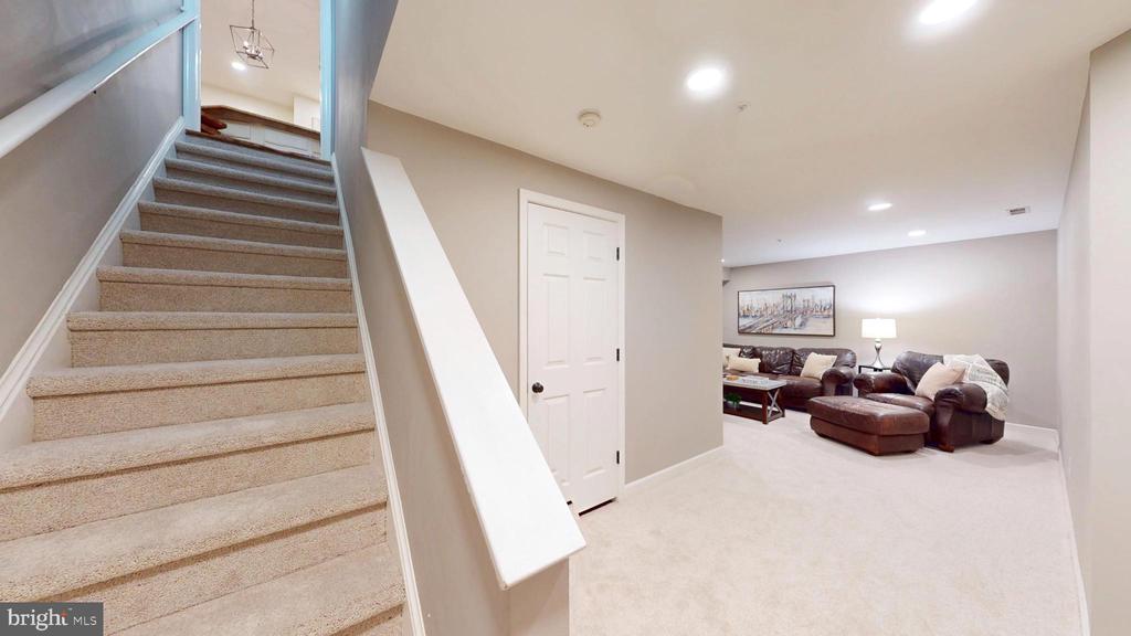 126 LAKE DRIVE