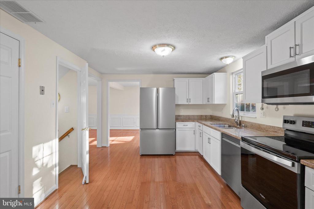 105 DEERWOOD COURT