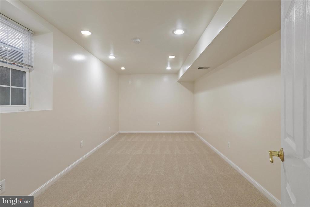 105 DEERWOOD COURT