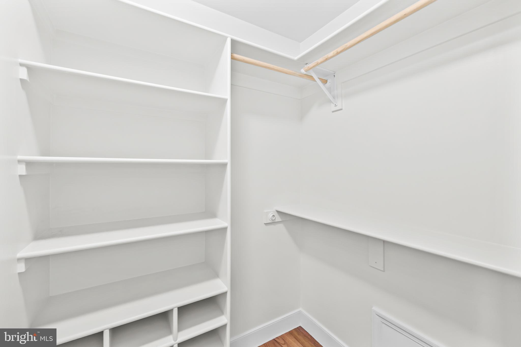 46564 HAMPSHIRE STATION