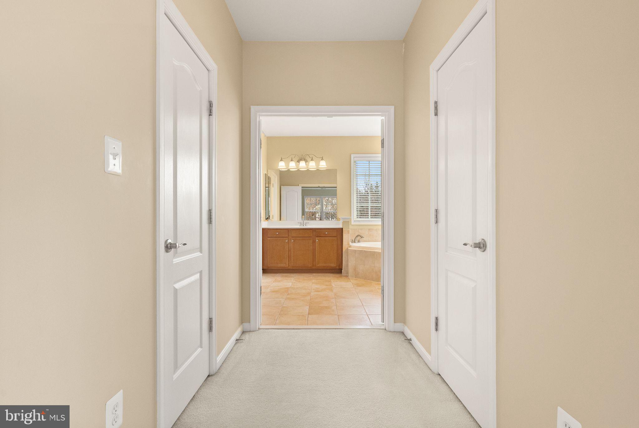 19296 CREEK FIELD CIRCLE