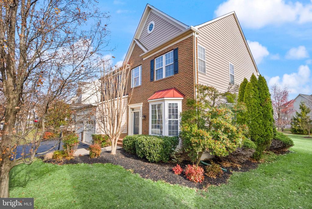 19296 CREEK FIELD CIRCLE