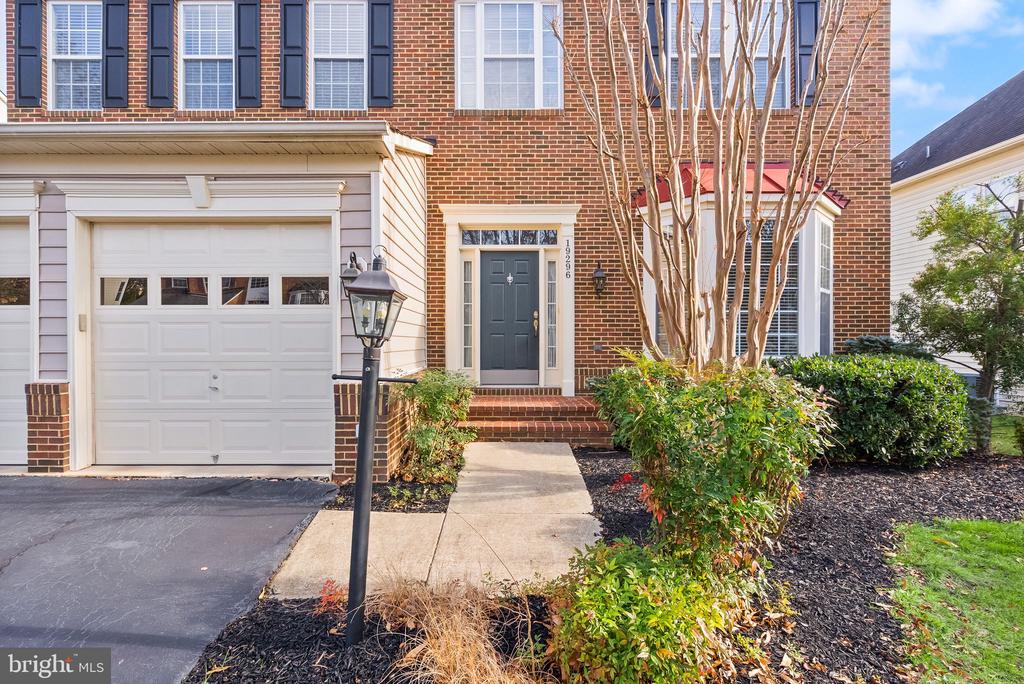 19296 CREEK FIELD CIRCLE