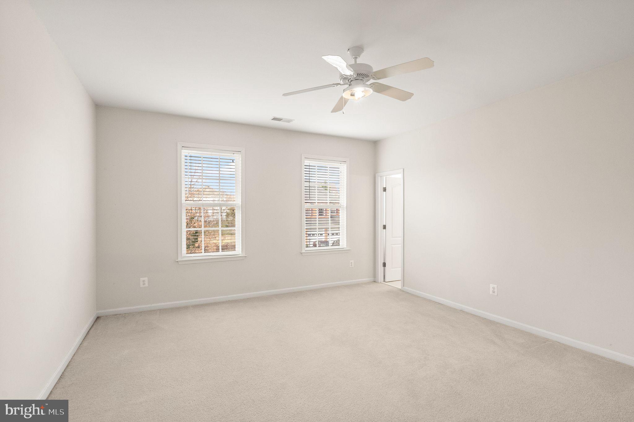 19296 CREEK FIELD CIRCLE