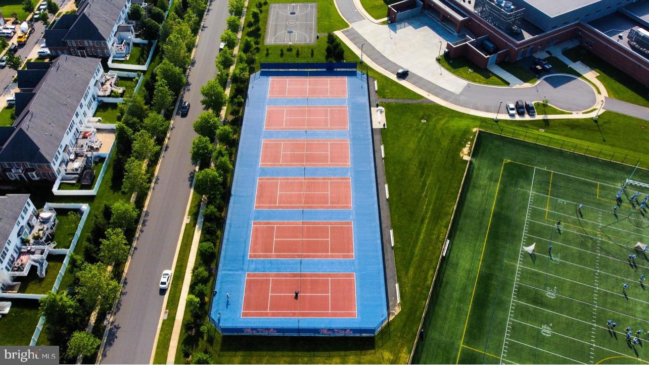 19296 CREEK FIELD CIRCLE