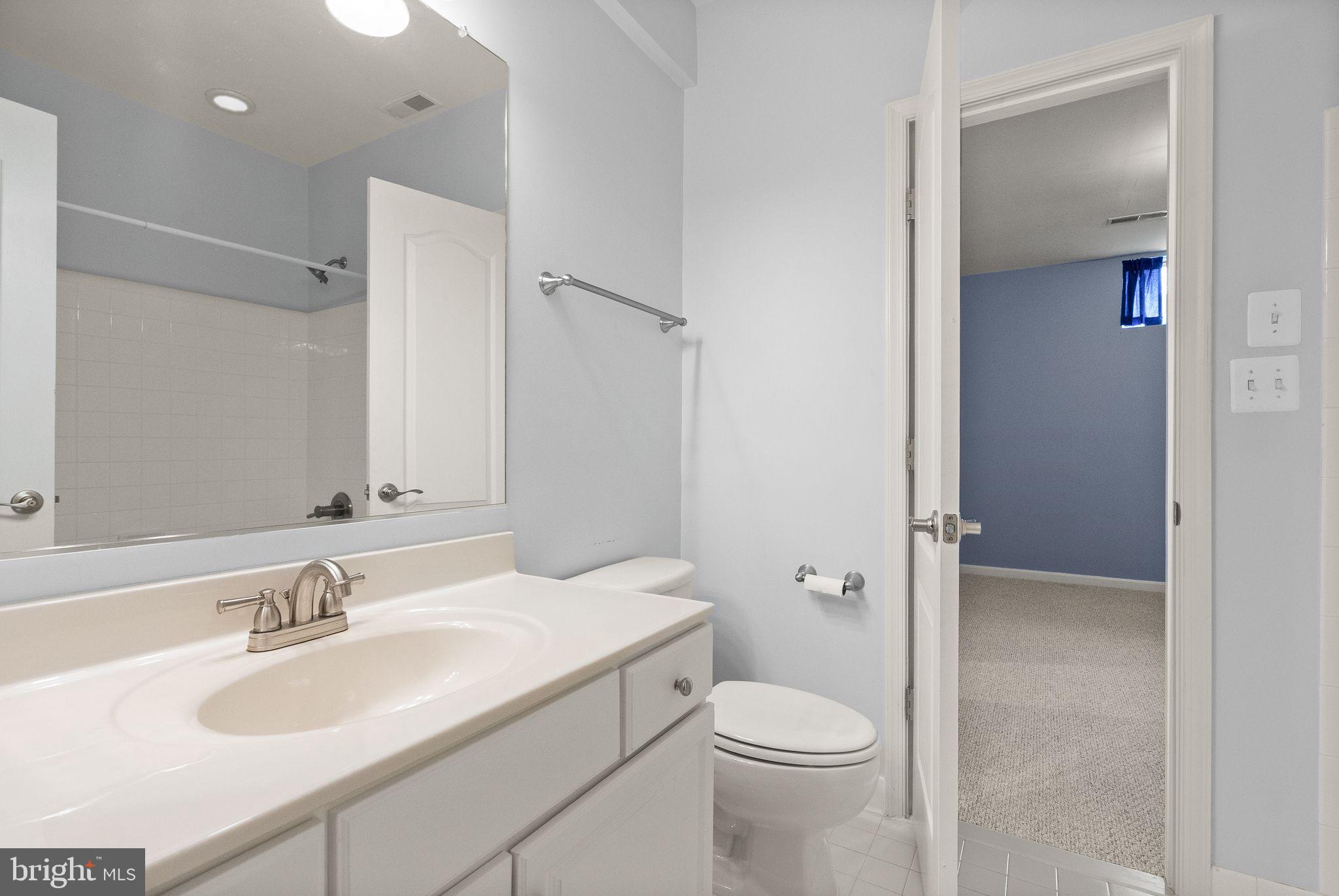 19296 CREEK FIELD CIRCLE