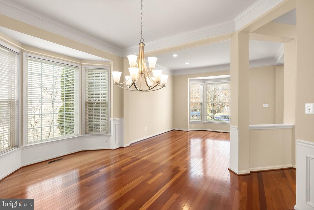 19296 CREEK FIELD CIRCLE