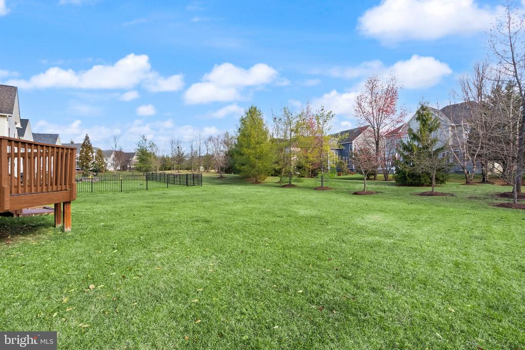 19296 CREEK FIELD CIRCLE