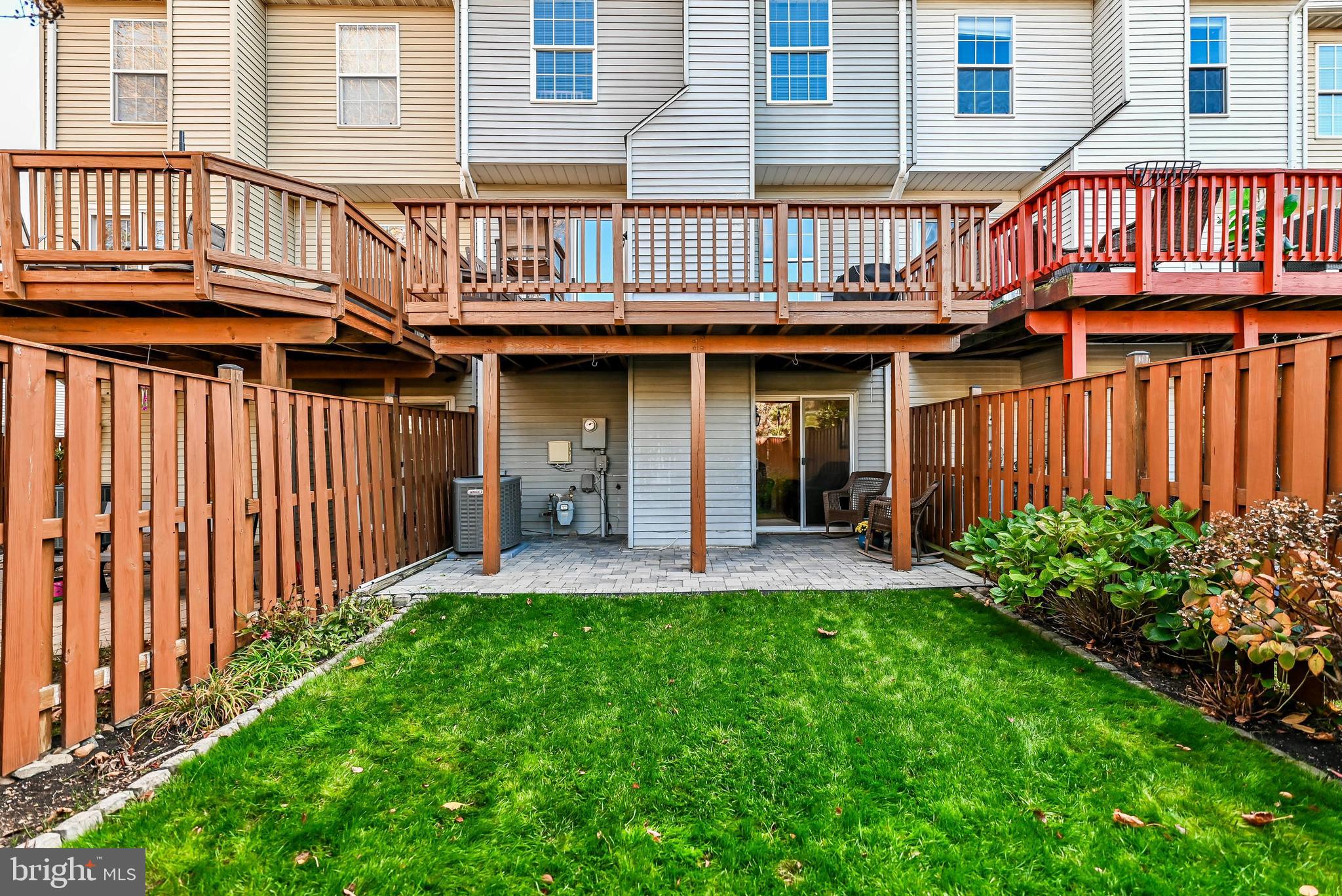 114 HAMPSHIRE SQUARE SW