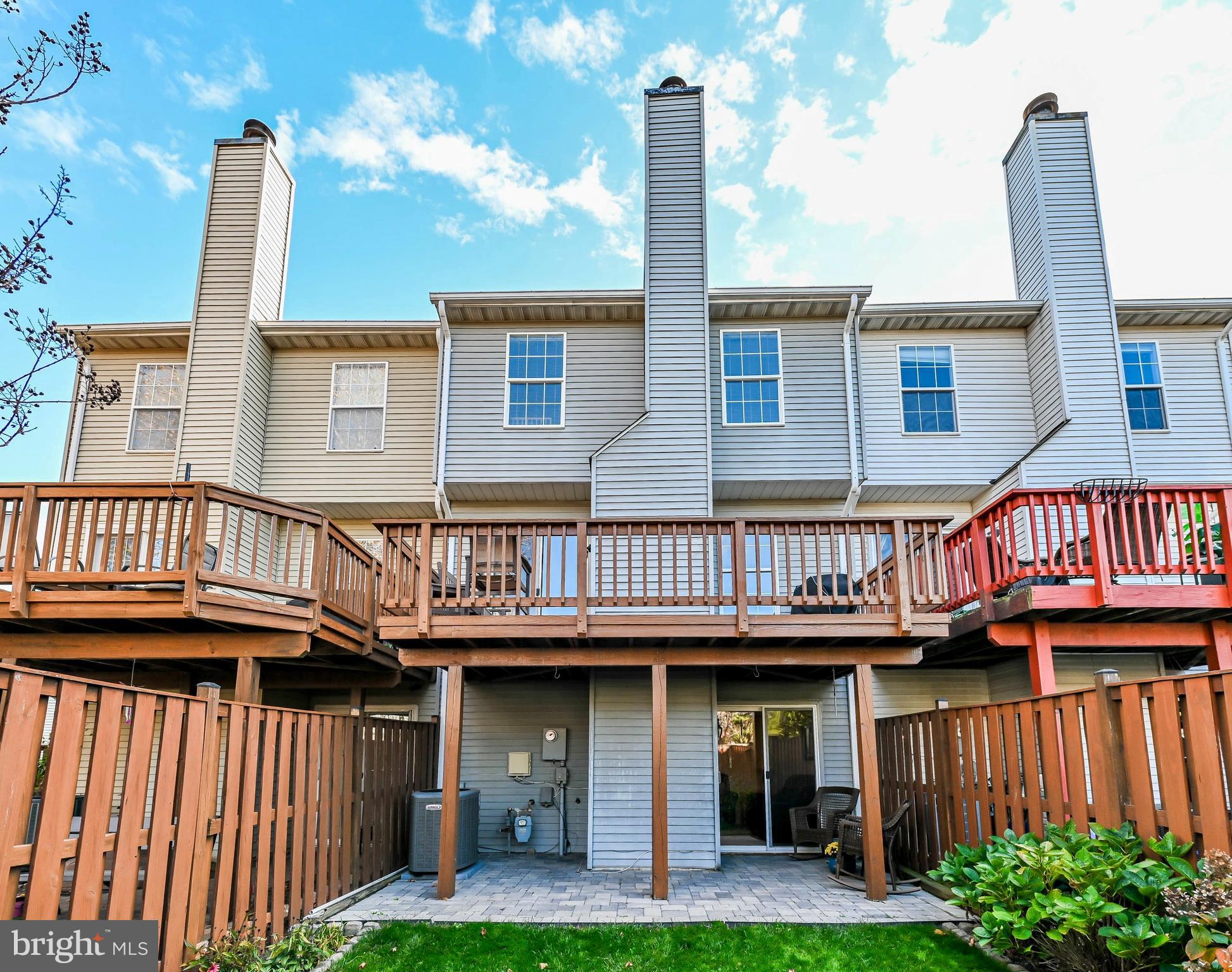 114 HAMPSHIRE SQUARE SW