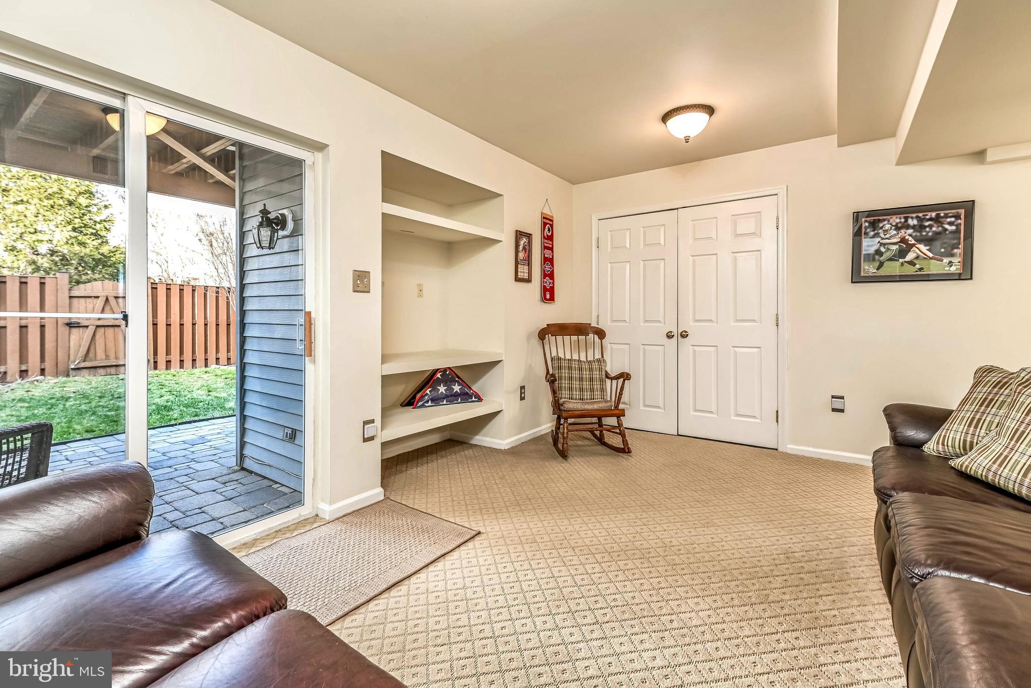 114 HAMPSHIRE SQUARE SW