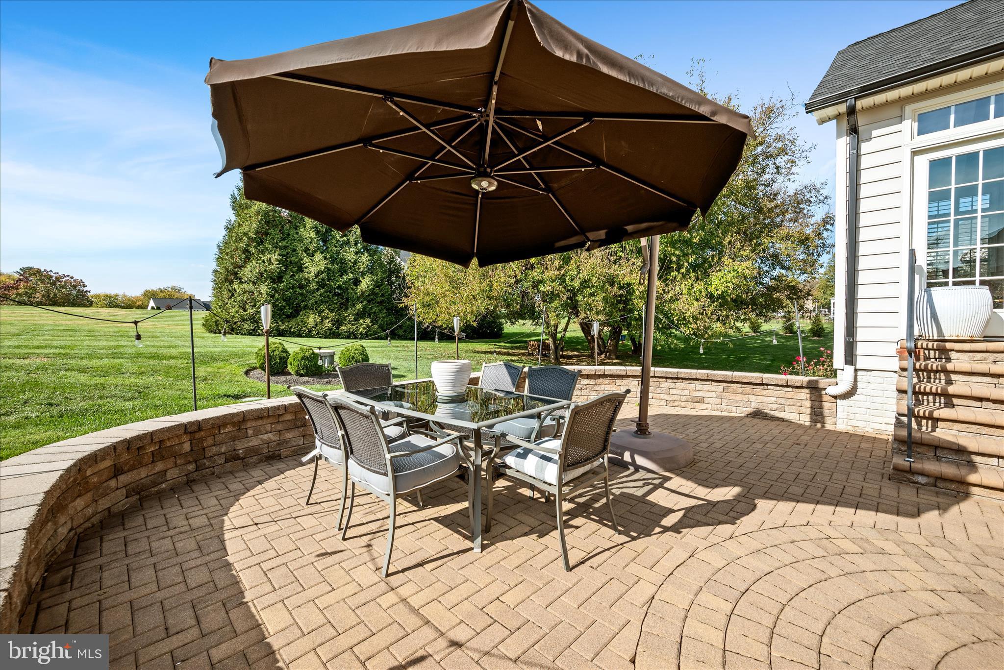 17301 VANNES COURT