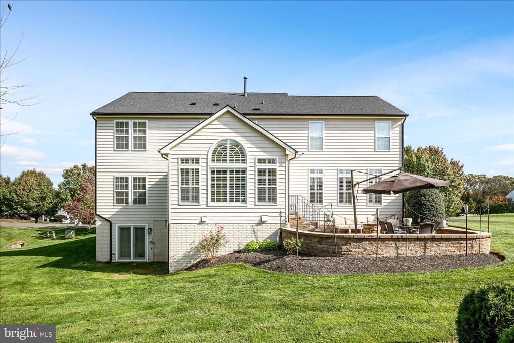 17301 VANNES COURT