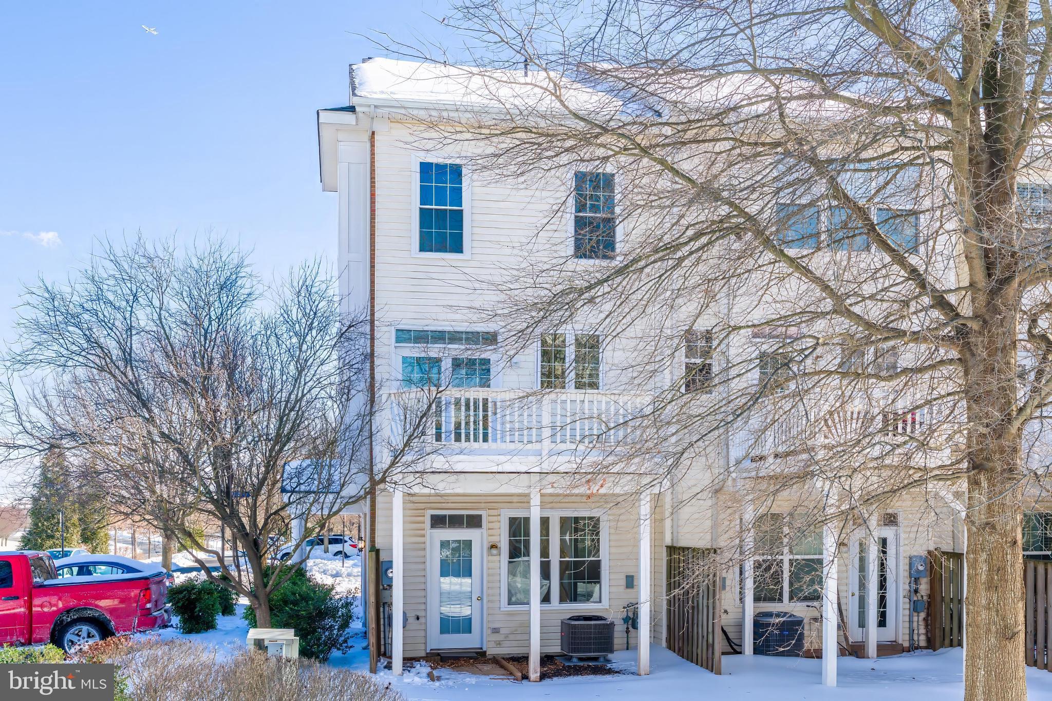 20401 TRAILS END TERRACE