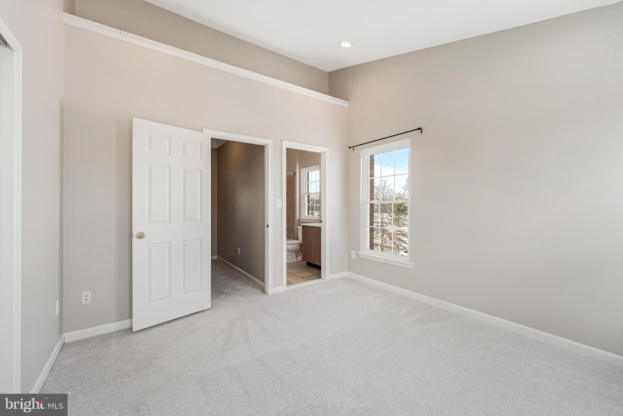 20401 TRAILS END TERRACE