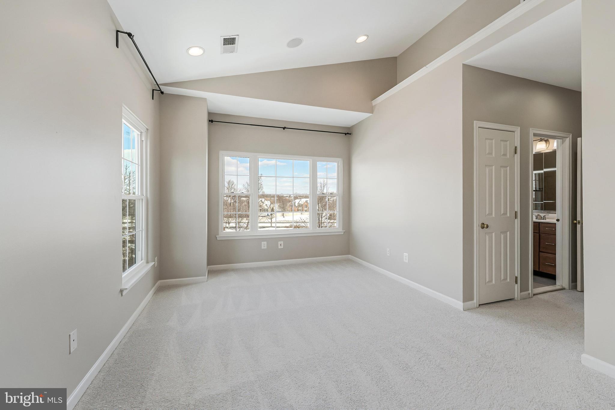 20401 TRAILS END TERRACE