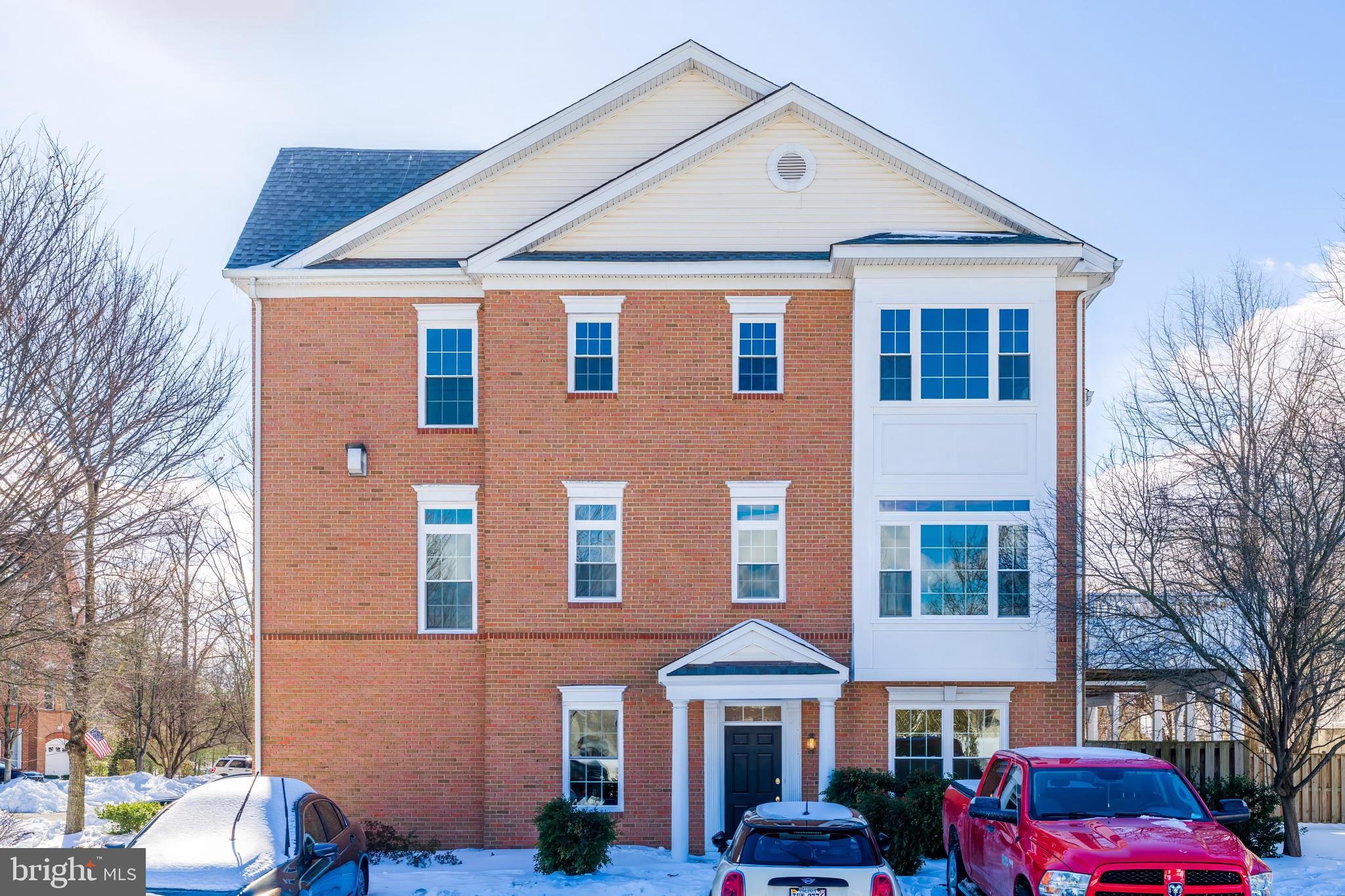 20401 TRAILS END TERRACE