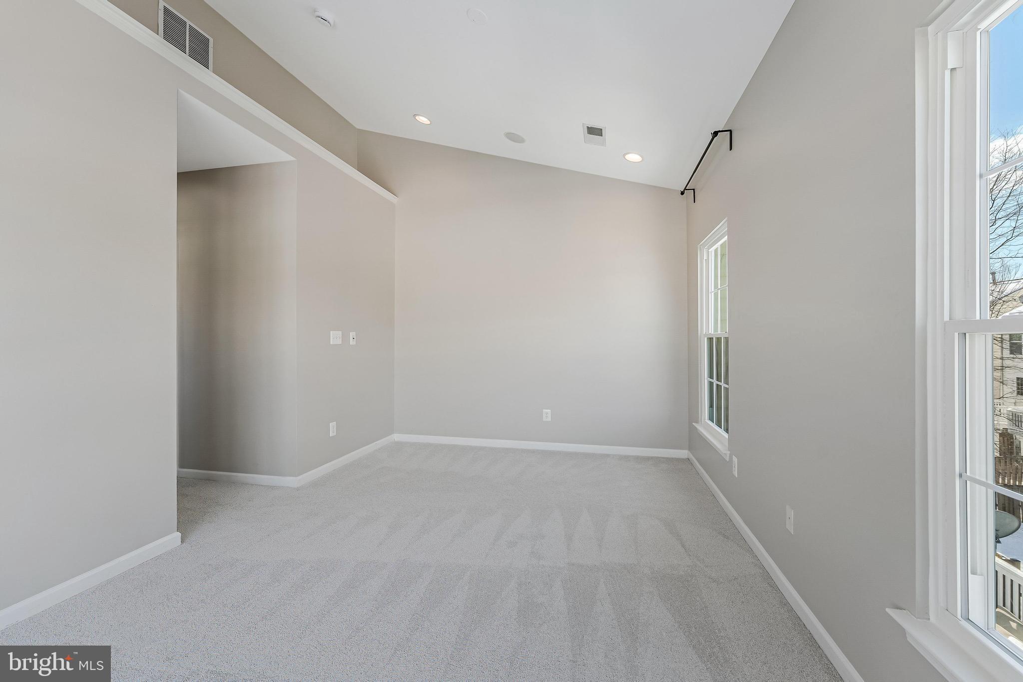 20401 TRAILS END TERRACE