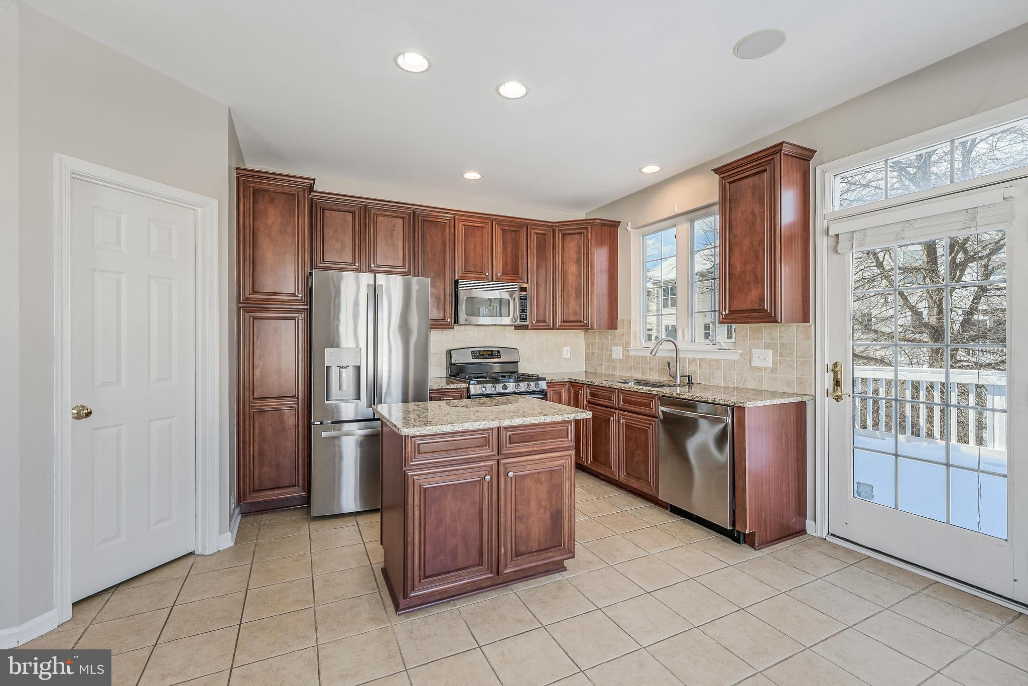 20401 TRAILS END TERRACE